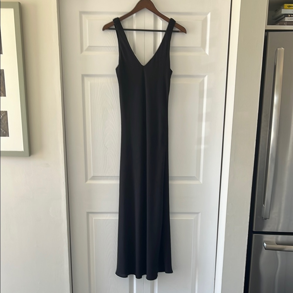 Zara Black Sleeveless V-Neck Sheath Maxi Dress